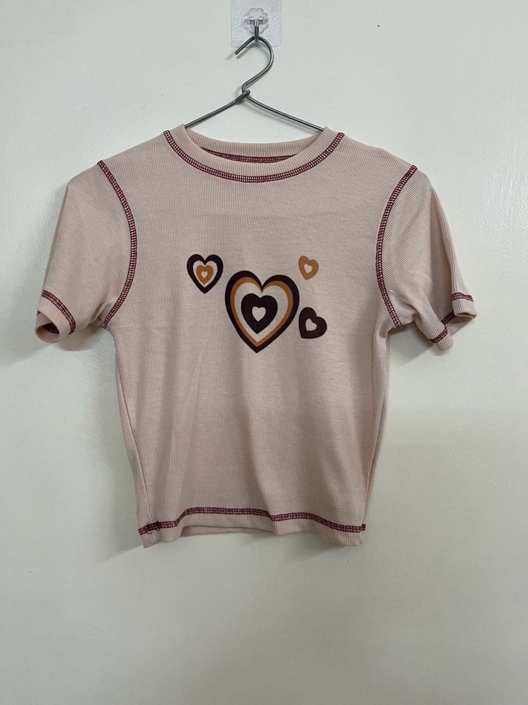 Cute Heart Graphic Crop Top