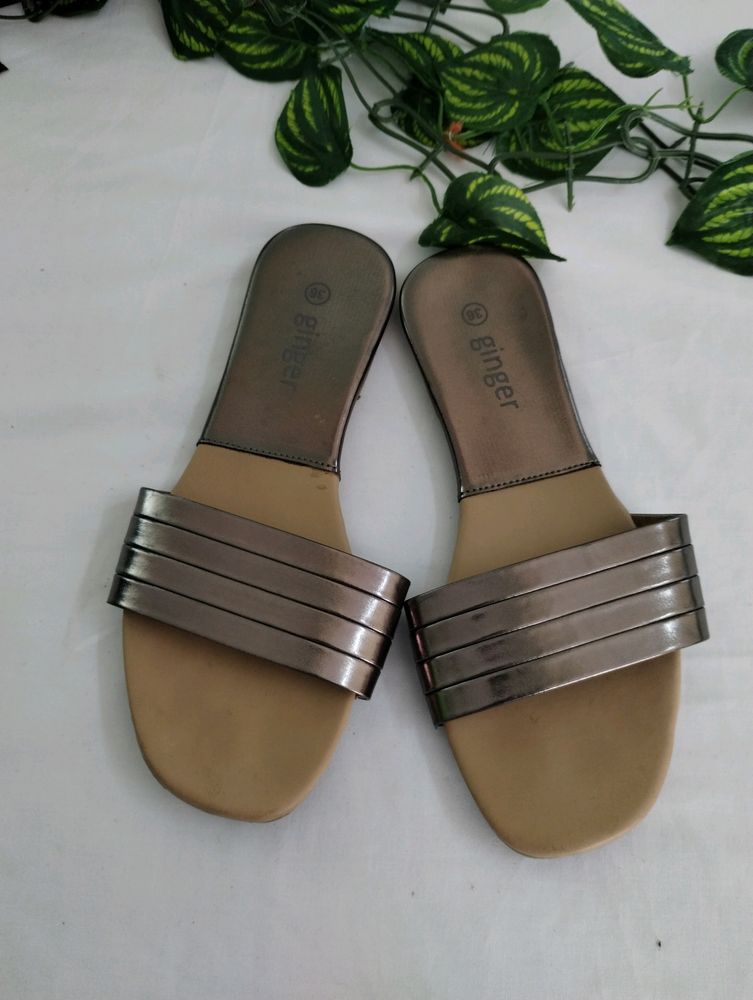 Ginger Brown Flat Slippers (Women)