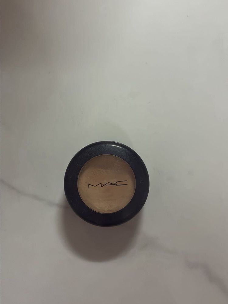 mac concealer