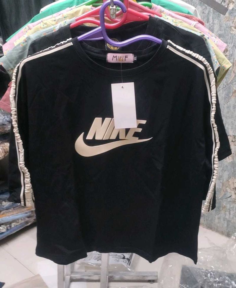Nike Black T-Shirt