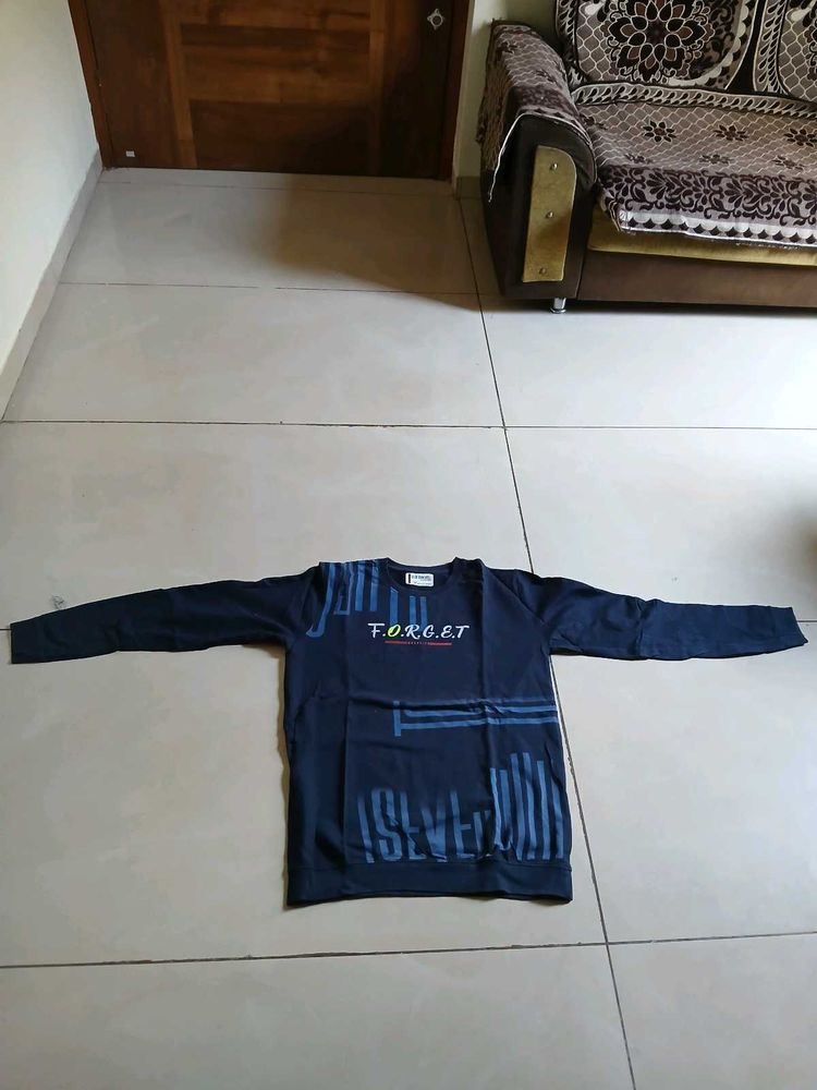 Men's Navy Blue Graphic T-Shirt