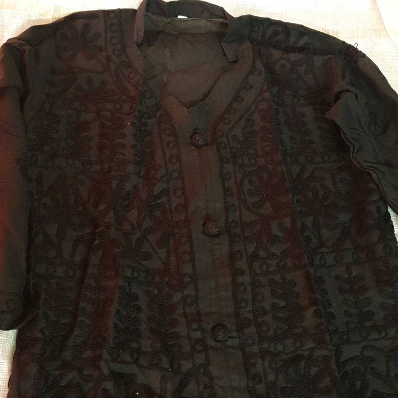 Black Embroidered Chikankari Kurti