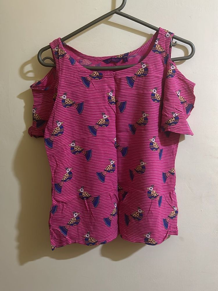 Pink Shoulder Hole Pretty Top
