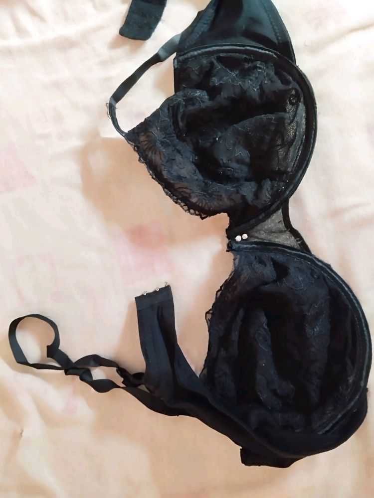 32 Size Black Bra