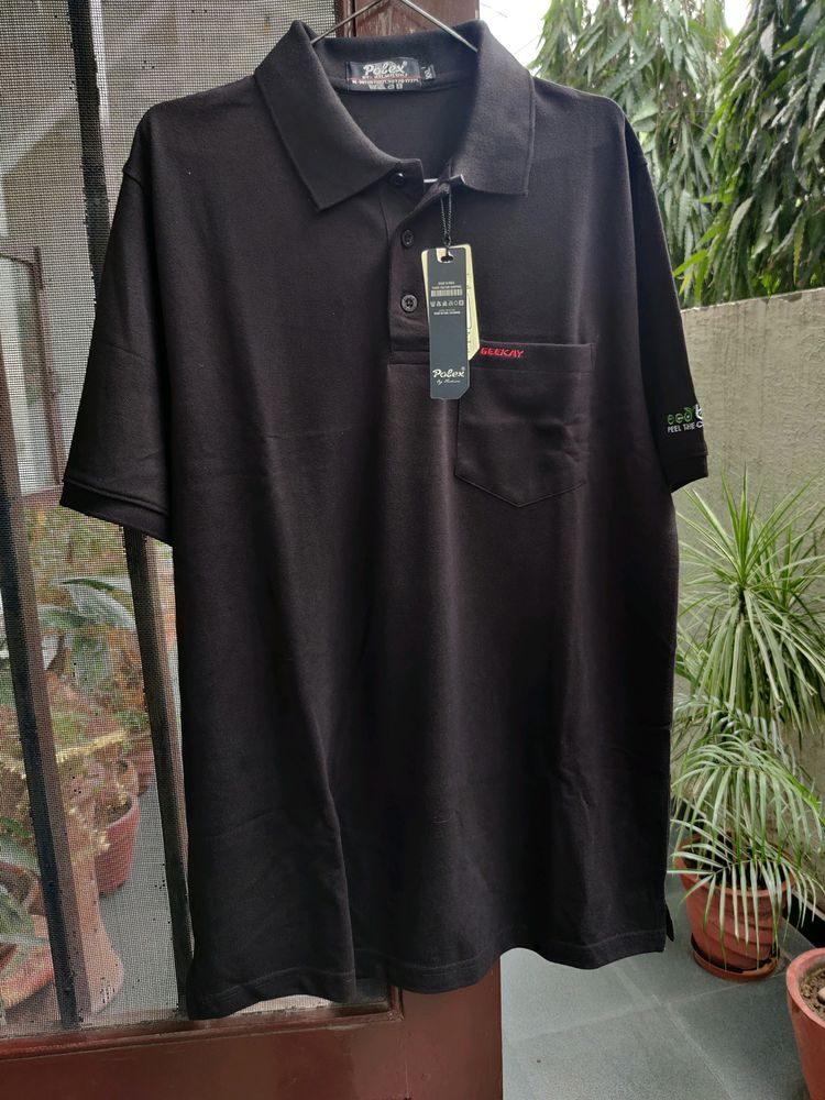 BLACK POLO TSHIRT