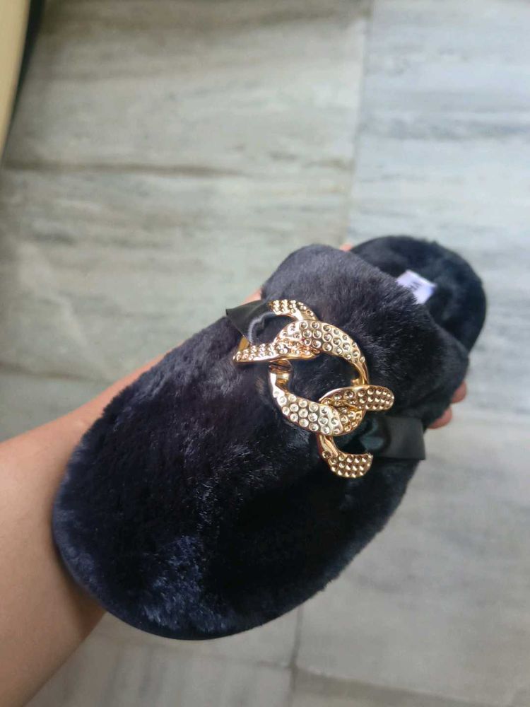 Fluffy Home Slippers With Gold Accent