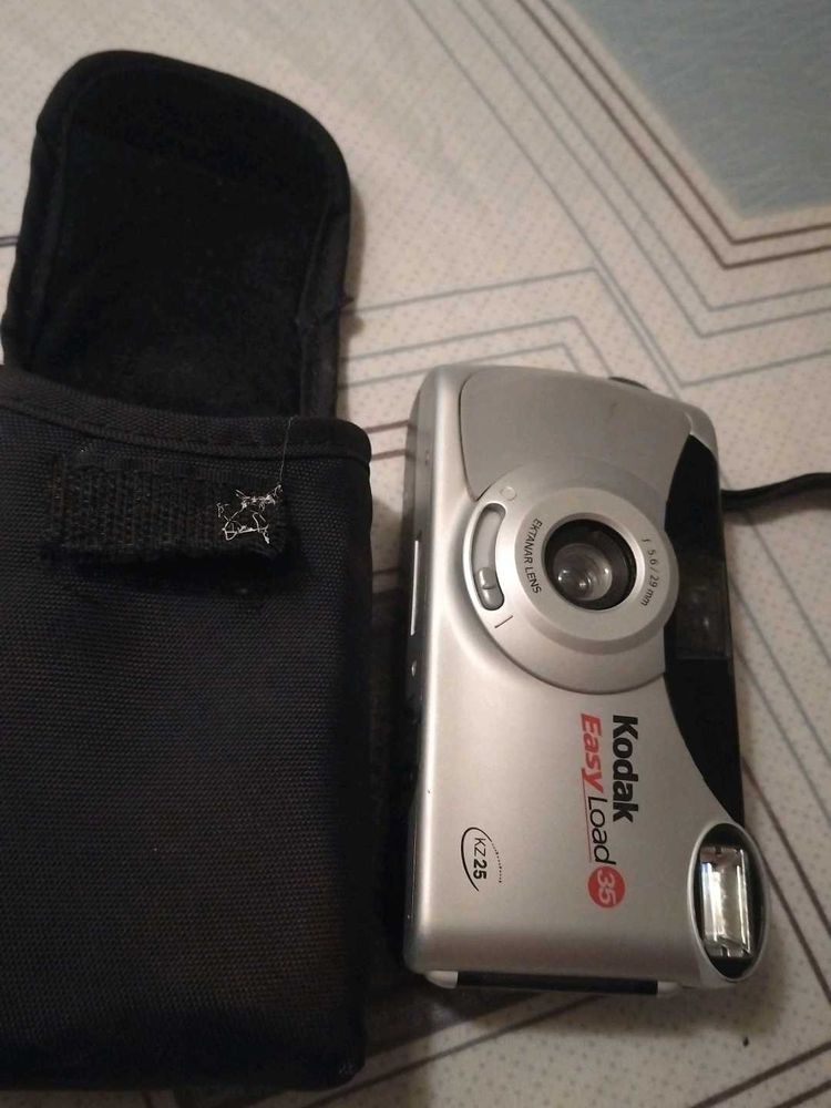 Kodak EasyLoad 35mm Film Camera