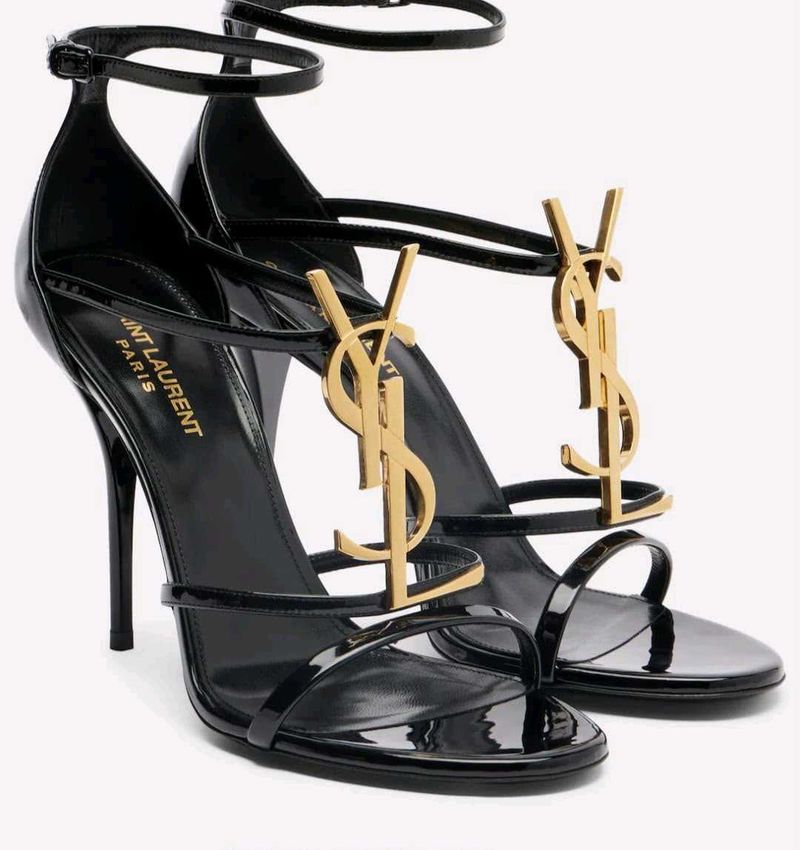Yves Saint Laurent  Patent Heels