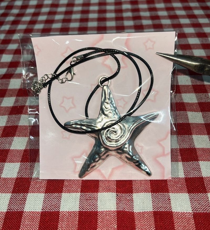 Unique Starfish Pendant Necklace