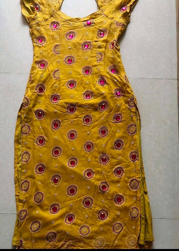 stone n karachi work kurta with heavy dupa