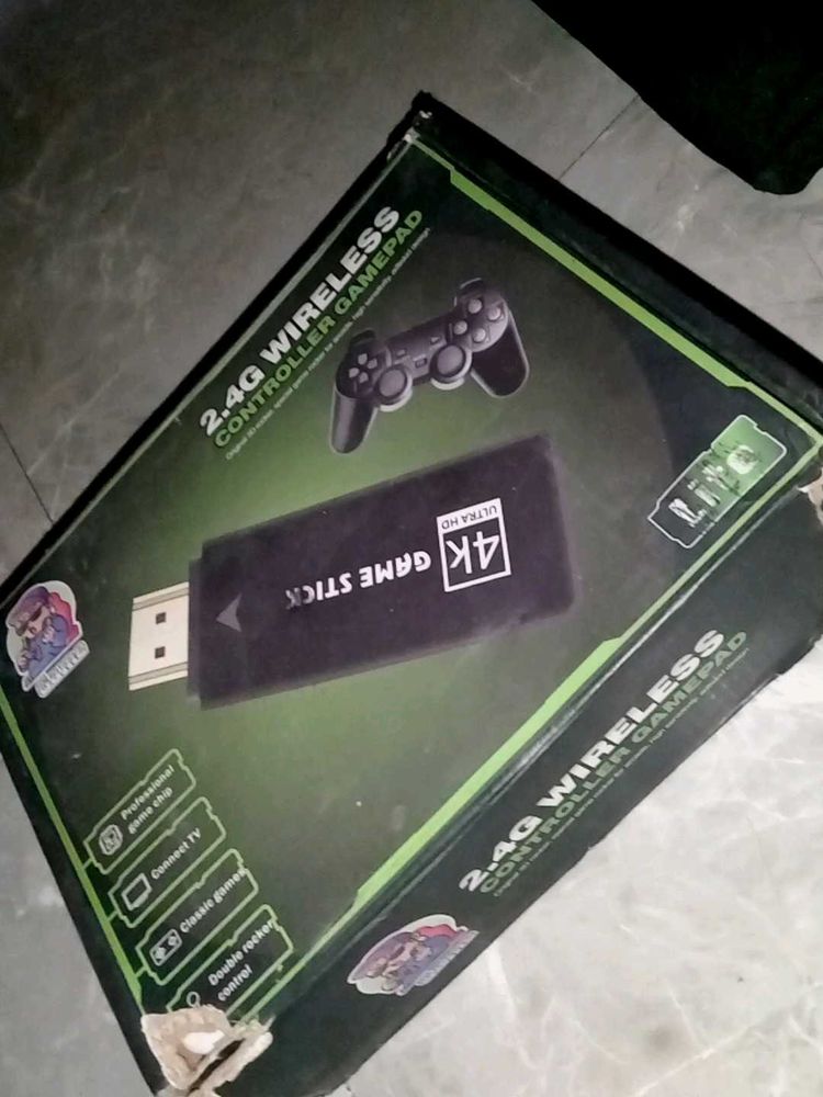 2.4G Wireless Controller Gamepad