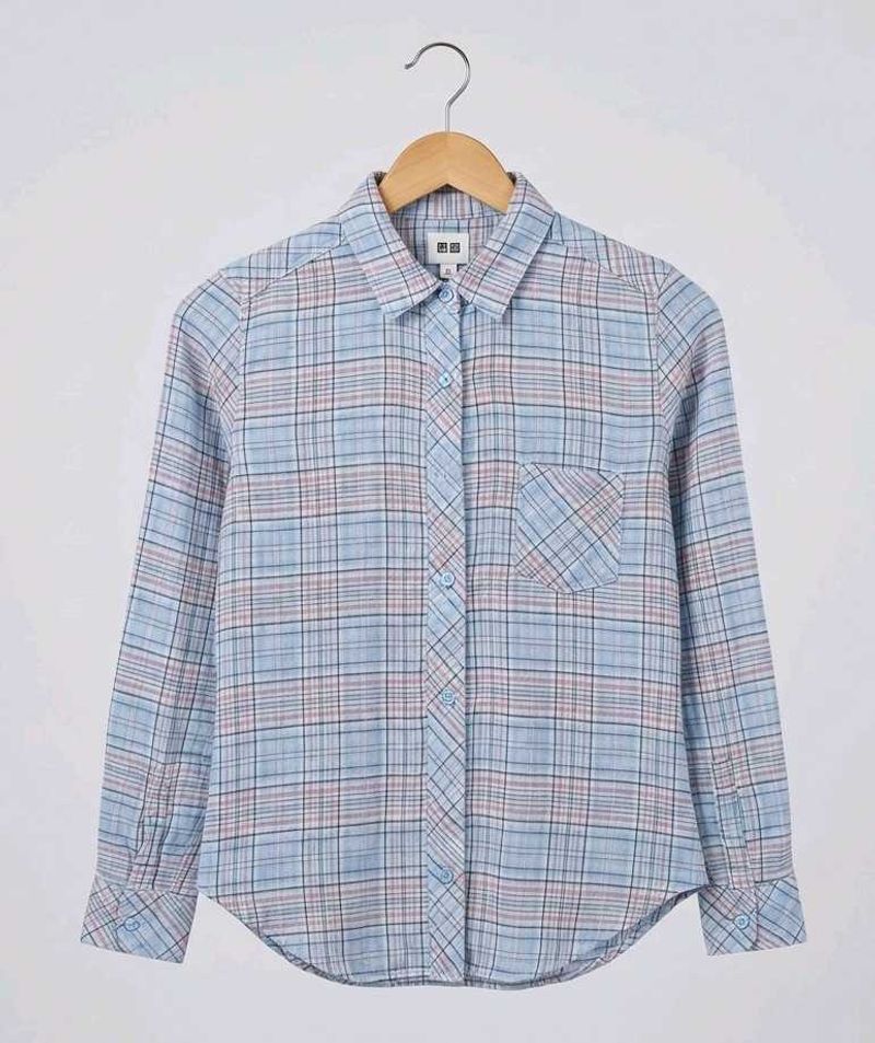 Light Blue Plaid Button-Up Shirt 🩵