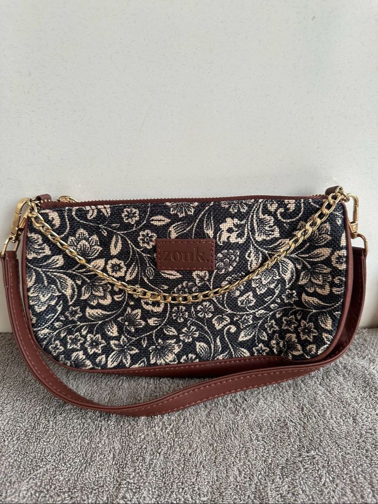 Sling Bag