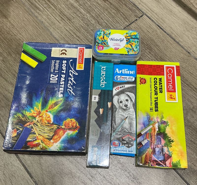Art Supplies Bundle