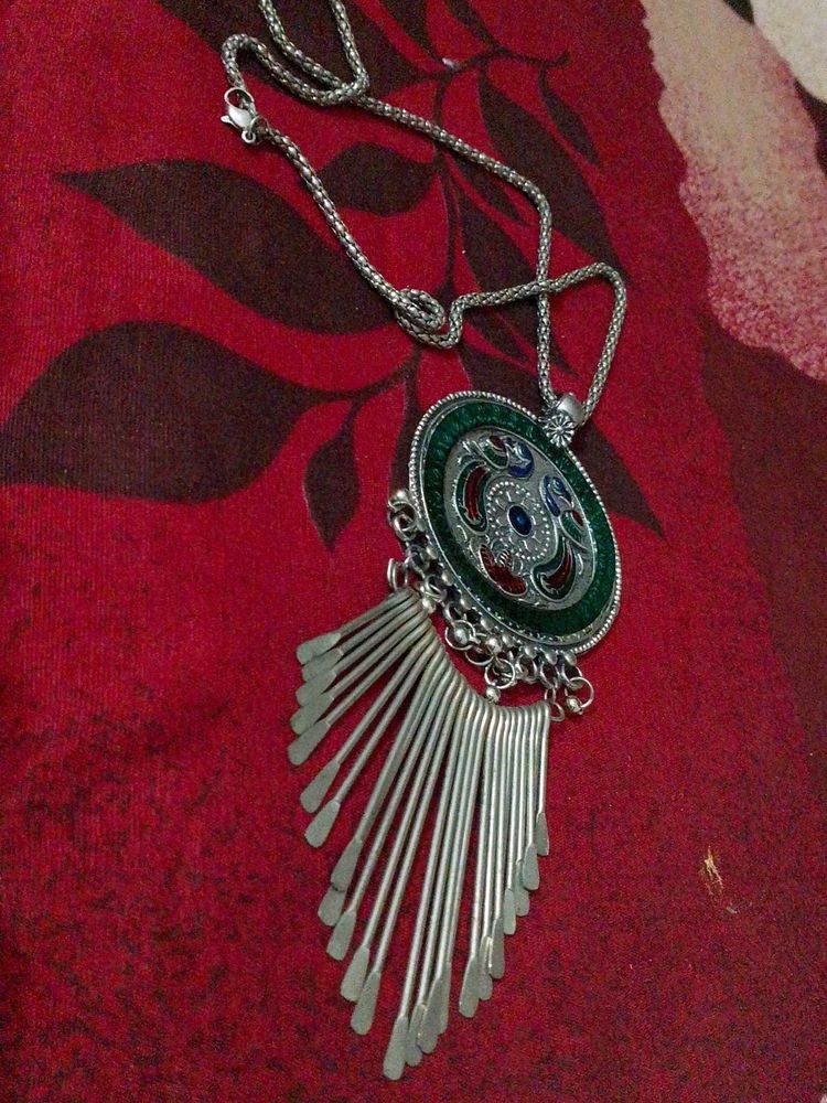 green neckless