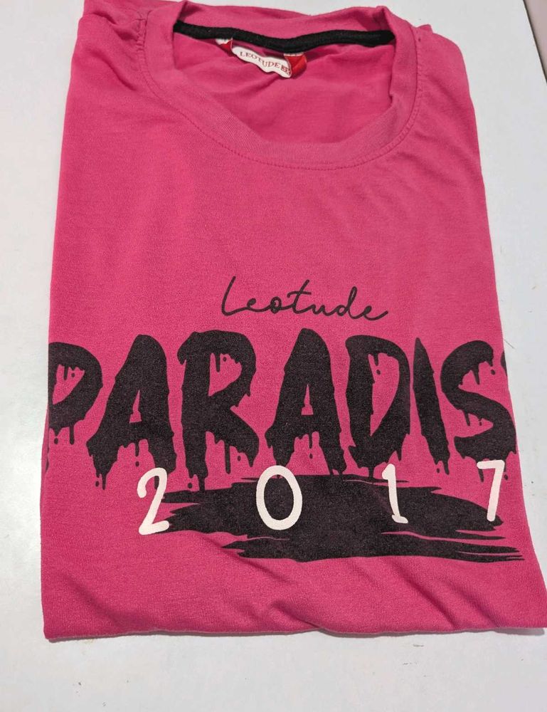 Leotude Graphic Tee shirt