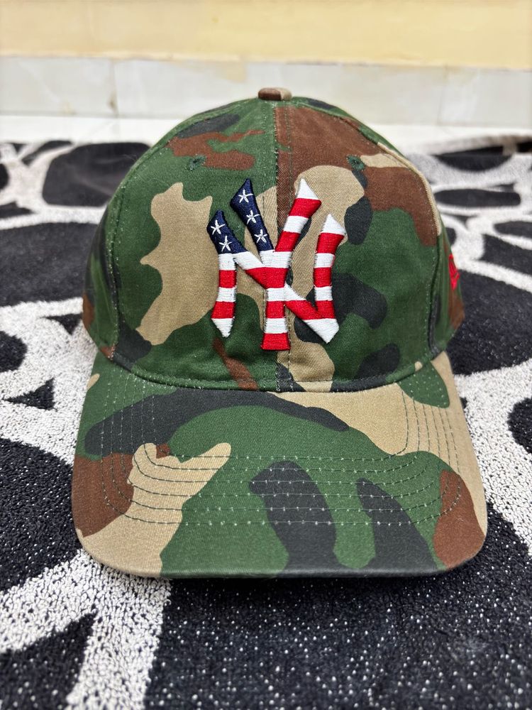 NY Yankees Camo Hat