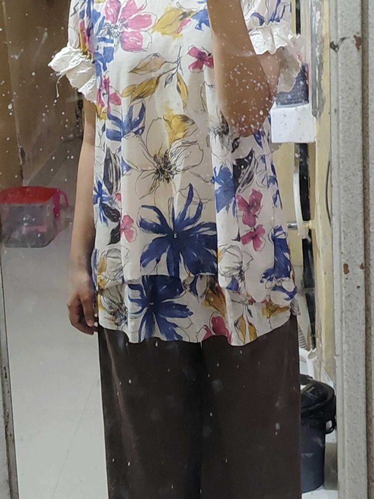 Soft Floral print, oversized top