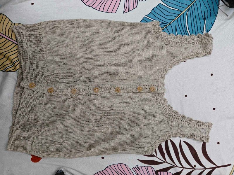 Beige Knit Sleeveless Top with Buttons