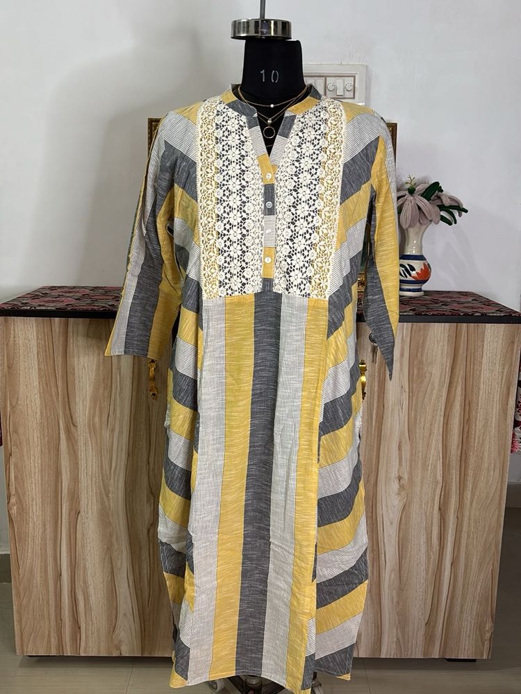 Yellow &amp; Grey Striped Kurta with Lace Detail