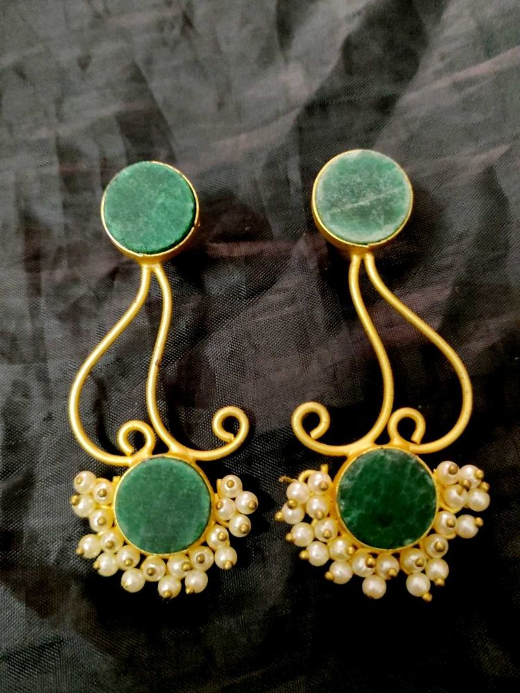 Green Stone &amp; Pearl Dangle Earrings