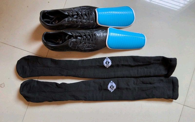 Complete Soccer Set: Cleats, Shin Guards &amp; Socks