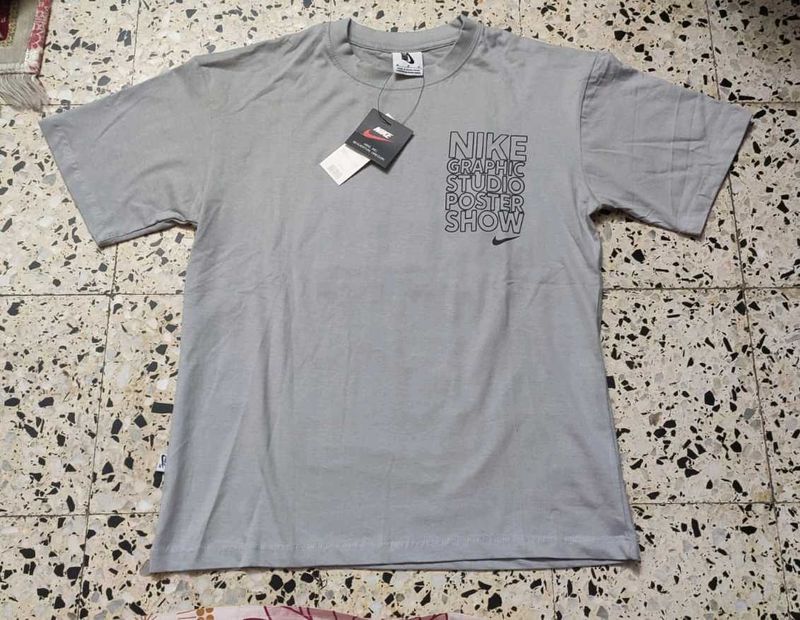 Nike Graphic Studio Poster Show T-Shirt