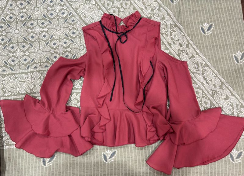 Stylish Ruffled Cold Shoulder Top