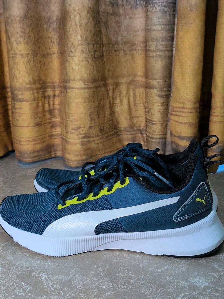 Puma Flyer Runner Sneakers