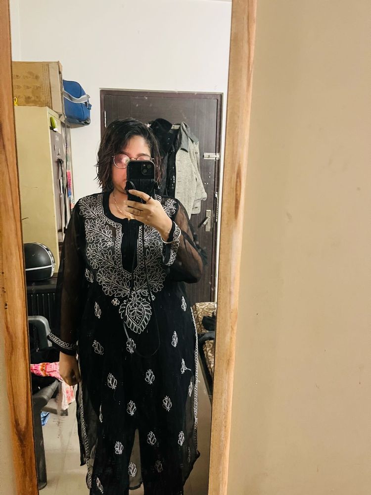 Chiffon Chikenkari Work Kurta