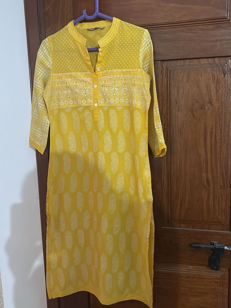 Yellow Paisley Print Kurti - Prined With Sequins