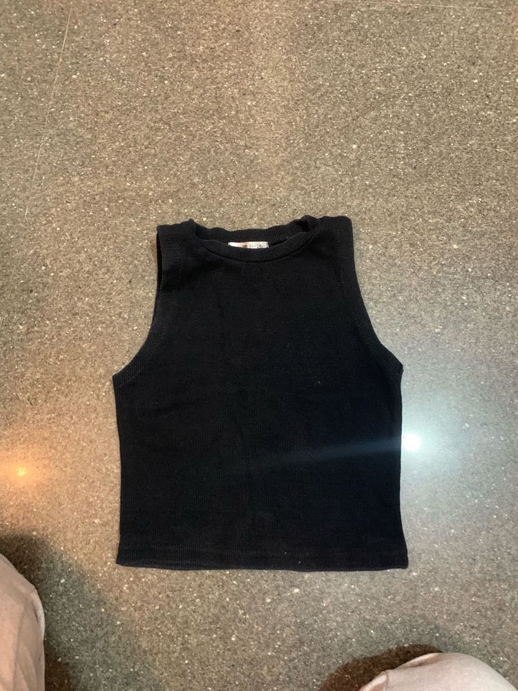 Black Basic Tank Top