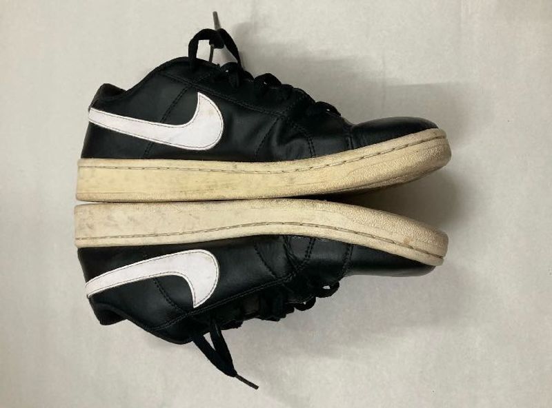Nike Black White Leather Sneakers