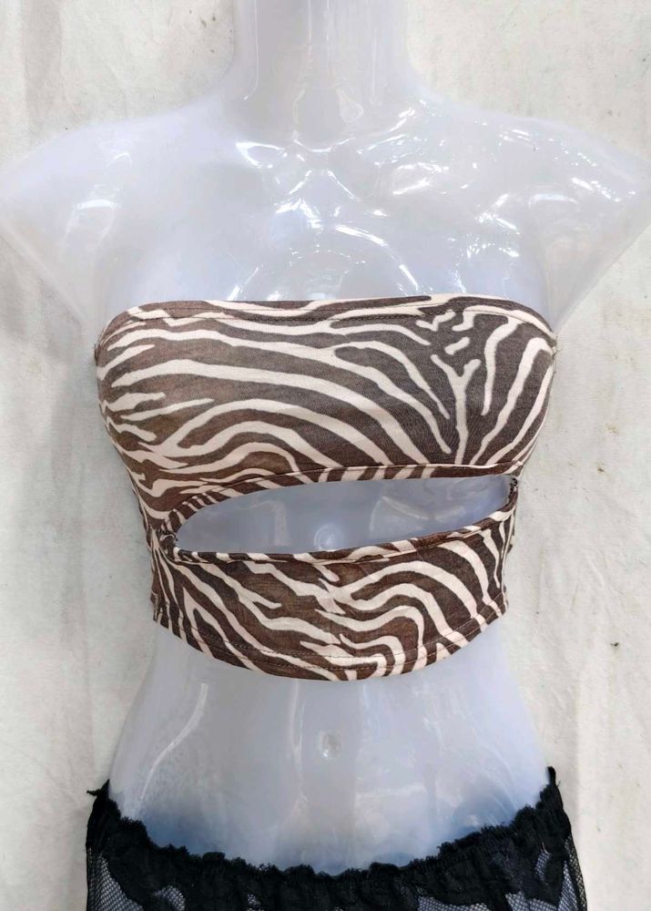 27279. Zebra Print Cut-Out Bandeau Top
