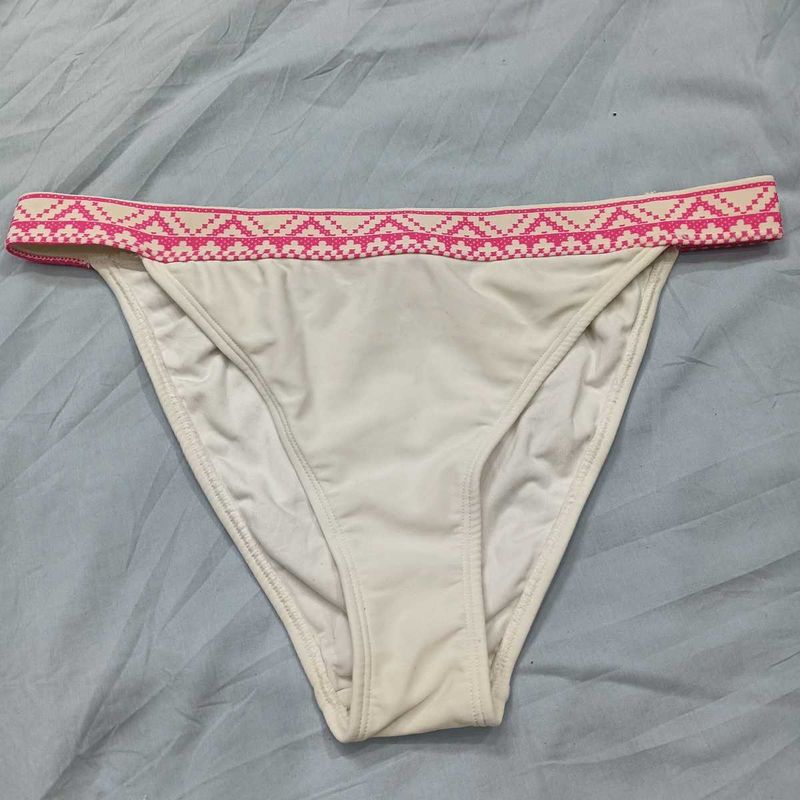 White Bikini😍 Bottom with Pink Trim
