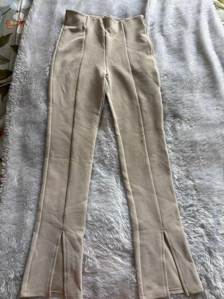 H&amp;M Beige Slit-Hem Pants