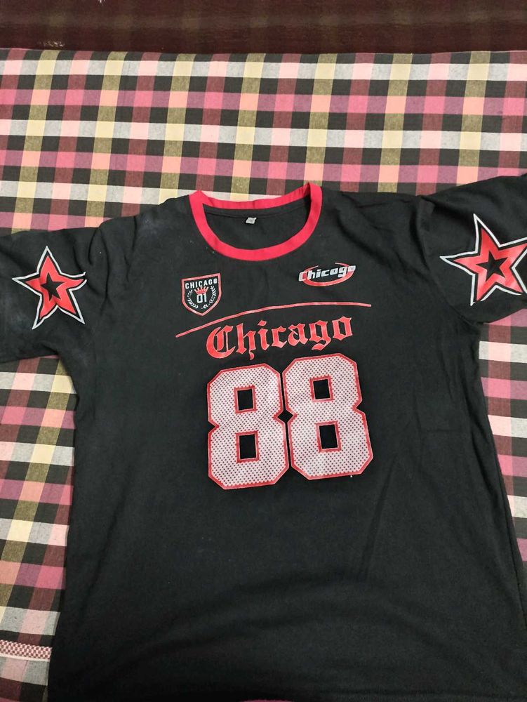 Chicago 88 Graphic T-Shirt
