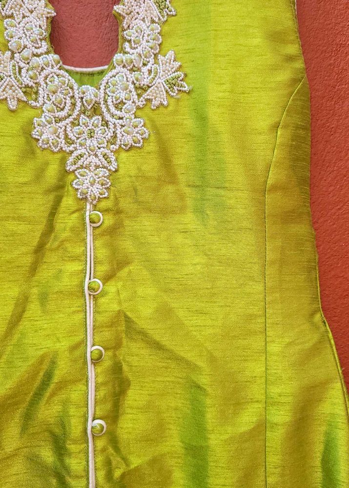 Beautiful Festive wear Kurti