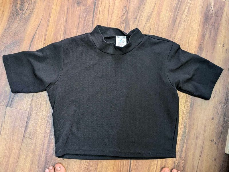 Black Mock Neck Cropped Top