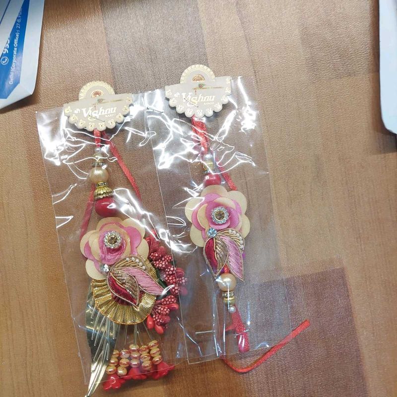Beautiful Designer Rakhi Set