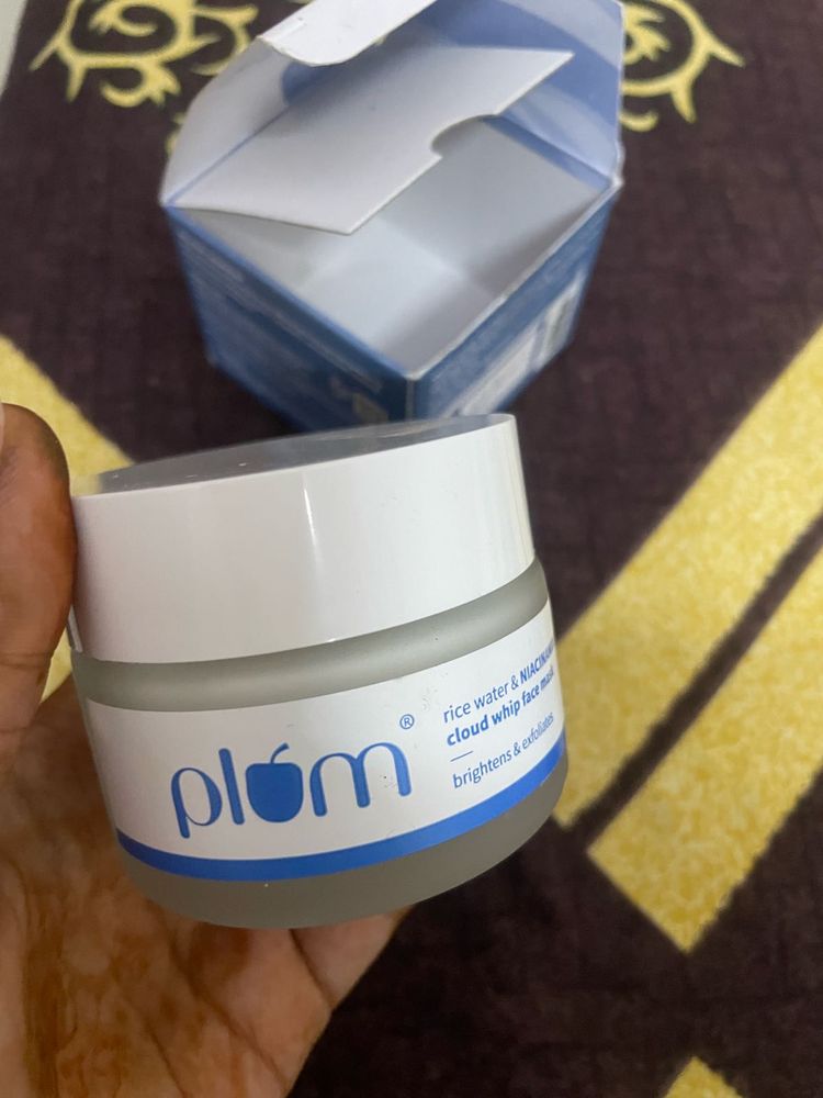 Plum Rice Water &amp; Niacinamide Face mask