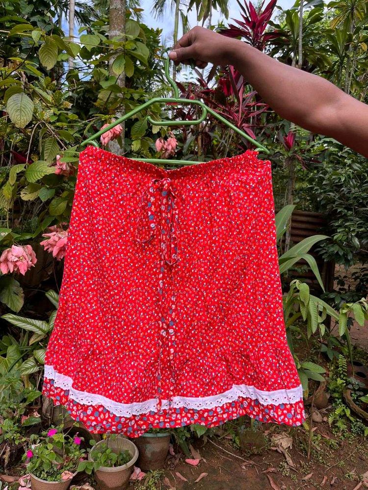 Red Floral Mini Skirt with Lace Trim