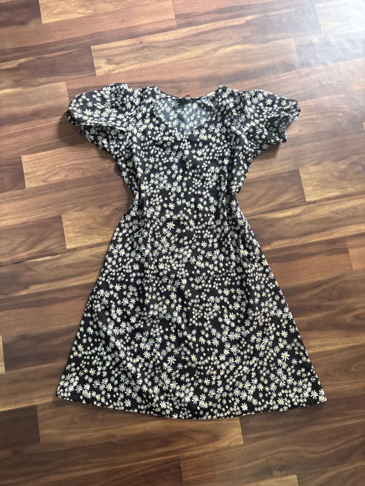 Cute Black Floral Mini Dress