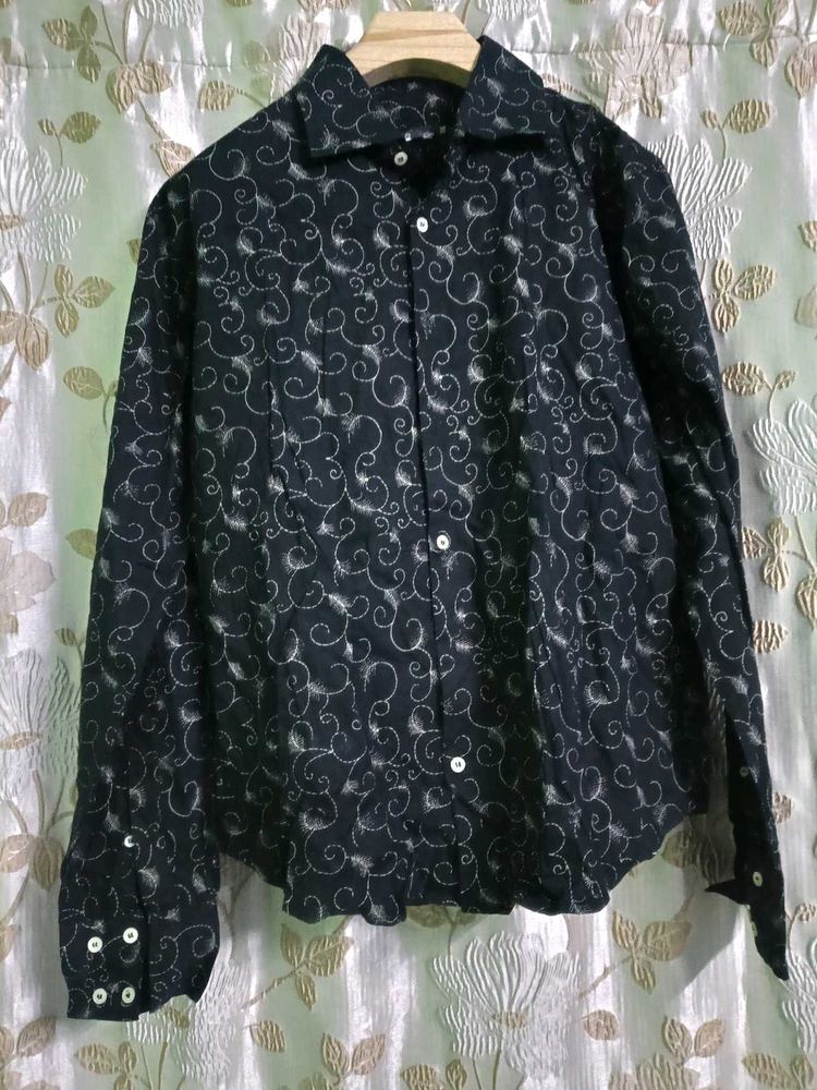 Patterned Button-Down Shirt