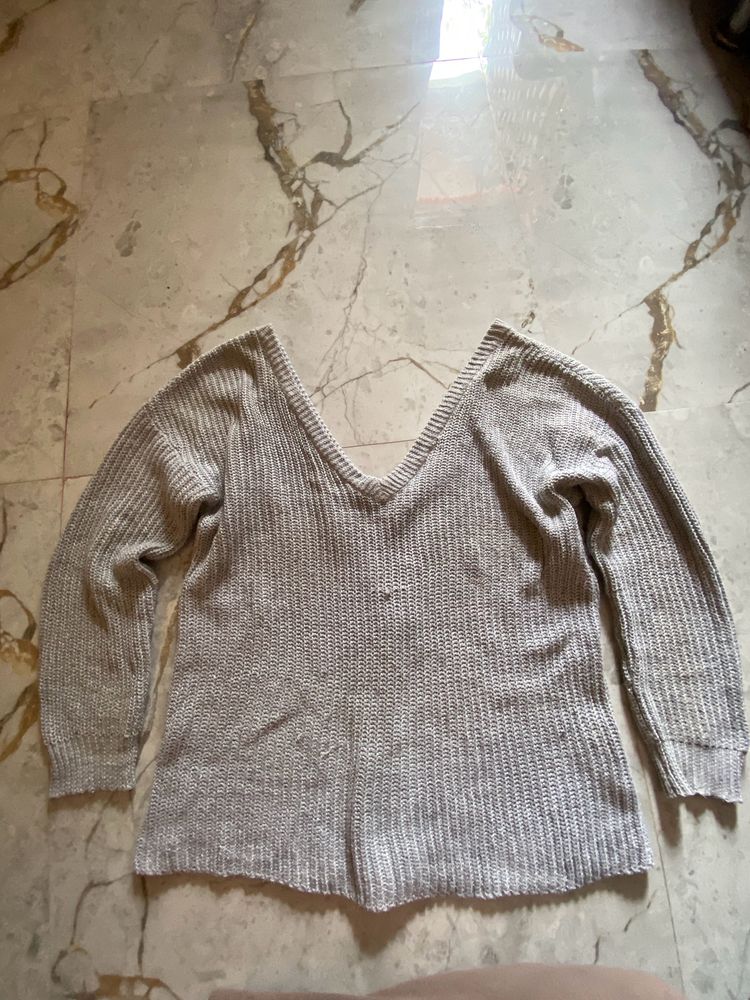 Grey Deep Neck Knitted Top