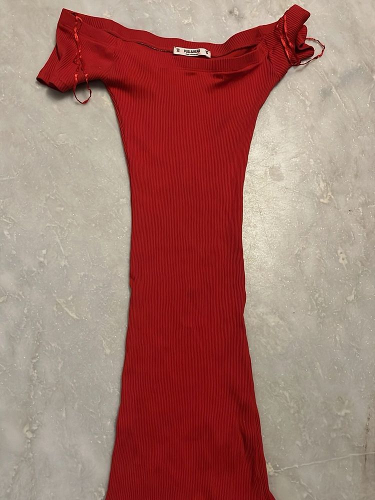 Red Off-Shoulder Ribbed Bodycon Dress