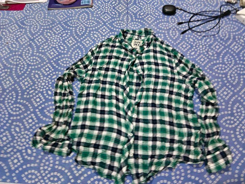 Green Plaid Button-Up Shirt dnmx