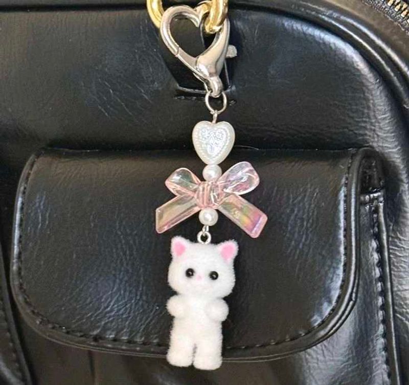 Cute Fluffy White Cat Keychain Charm