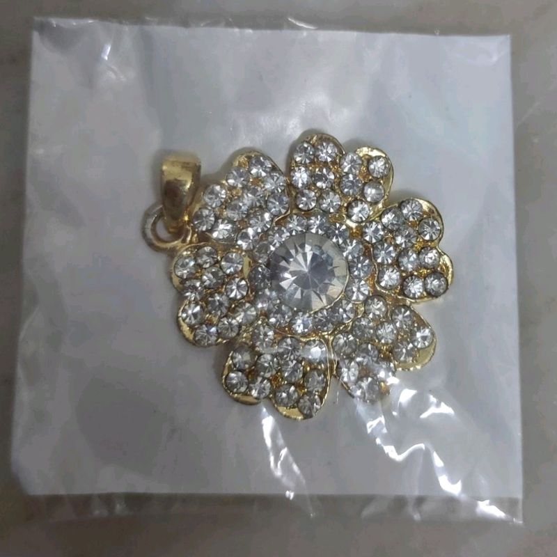 White Stones Flower Locket