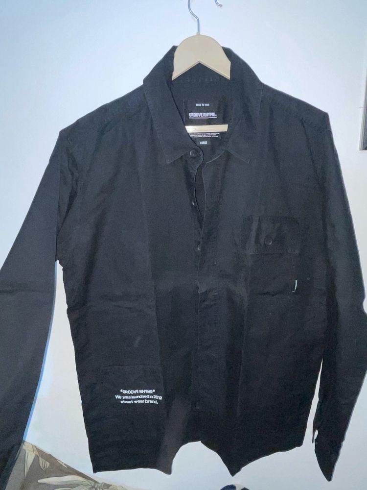Men's Black Long Sleeve Shirt
